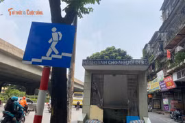 Vì sao người dân Hà Nội vẫn e ngại khi đi qua hầm bộ hành?
