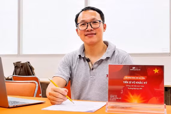 Hành trình 10 năm giải bài toán mở của hai nhà toán học Việt