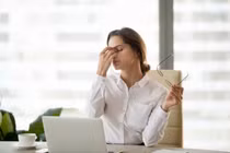 Cách giảm mỏi mắt khi dùng thiết bị số