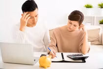 Vợ chồng nên chia sẻ tài chính thế nào?