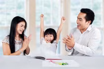 5 nguyên tắc cha mẹ nên áp dụng khi dạy con