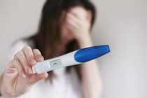 Tăng tỷ lệ vô sinh ở giới trẻ, cảnh báo từ lối sống hiện đại