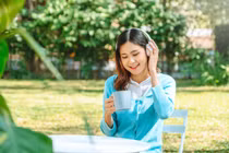 Nghệ thuật sống chậm giữa nhịp đời bận rộn