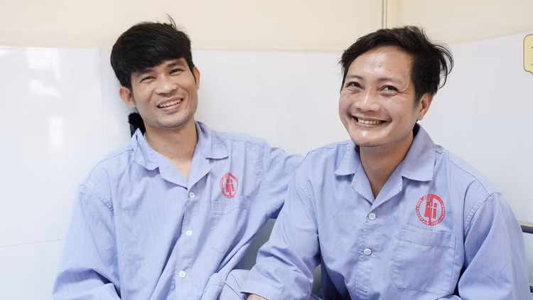 Sức khỏe 2 công nhân đã ổn định. Ảnh: Công lý Sức khỏe 2 công nhân đã ổn định. Ảnh: Công lý