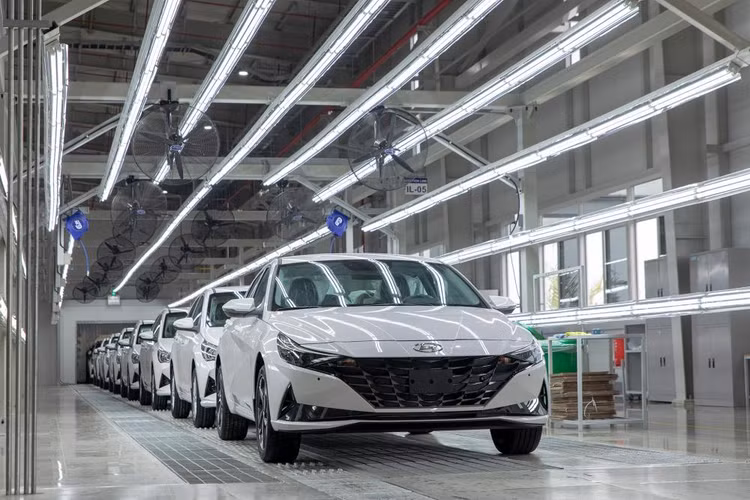 Dây chuyền sản xuất xe Hyundai tại HTMV2