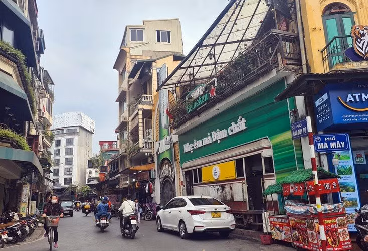 Vi phạm TTXD trên phường hàng Buồm Vi phạm TTXD trên phường hàng Buồm