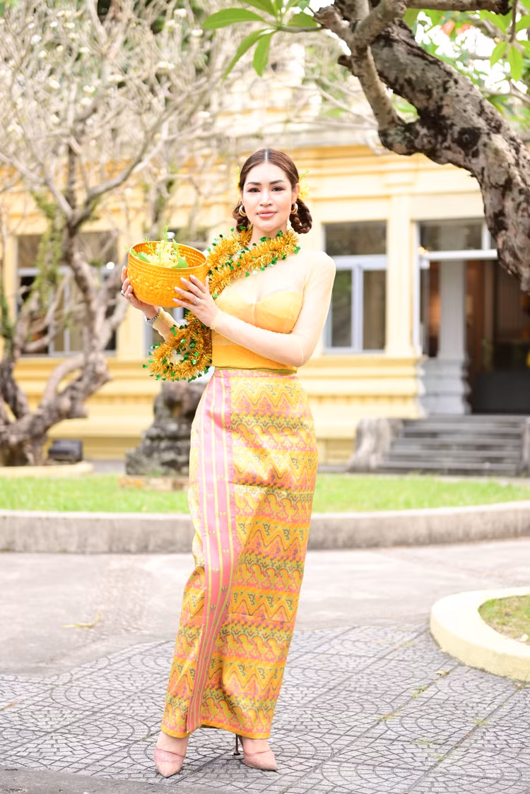 Thí sinh đến từ Thái Lan Thí sinh đến từ Thái Lan