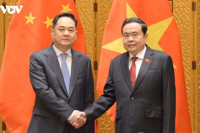 Chủ tịch Quốc hội Trần Thanh Mẫn tiếp các nhân sĩ hữu nghị Trung Quốc