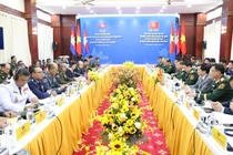 Bộ trưởng Bộ Quốc phòng hai nước Việt Nam - Campuchia hội đàm