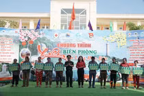 Chương trình Xuân biên phòng 2026 tại Lâm Đồng mang yêu thương đến người dân