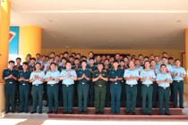 Thứ trưởng Bộ Quốc phòng kiểm tra, chúc Tết Trung đoàn 915 và 920