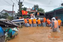 Thủ tướng yêu cầu phân phối tiền, hàng cứu trợ nhanh nhất, hiệu quả nhất