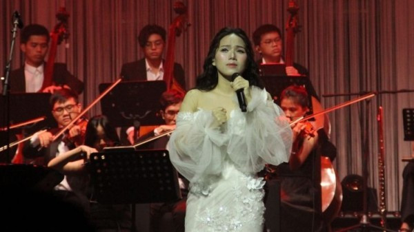 'Musique de Salon 16': Thuỳ Chi 2 lần hát rock, thăng hoa với những bản nhạc kinh điển