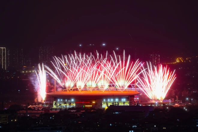 Tối nay sẽ trình diễn pháo hoa lớn nhất từ trước tới nay ở Hà Nội