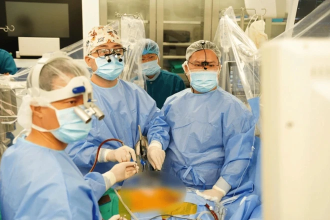 Chân dung bác sĩ đam mê đi cho những ca phẫu thuật tim “khó và ít gặp”