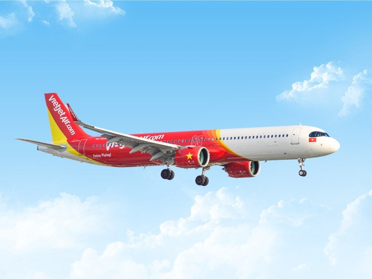 tau-bay-vietjet.jpg