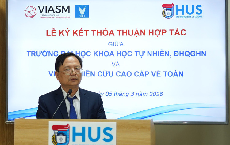 gs-vu-hoang-linh.jpg