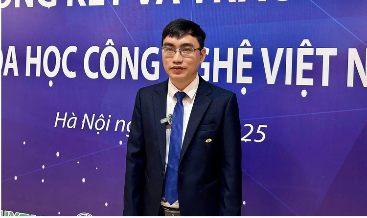 Mgr Nguyen Ba Manh (Instytut Chemii, Wietnamska Akademia Nauki i Technologii). Zdjęcie: VNA. nguyen-ba-manh.jpg