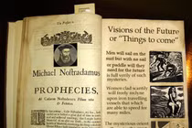 10 cuốn sách tiên tri gây chấn động nhất lịch sử nhân loại 