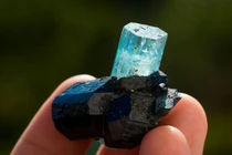 Bí ẩn loại đá quý đại diện cho người sinh tháng ba