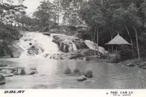 Ảnh lịch sử hiếm có khó quên về thác Cam Ly ở Đà Lạt xưa