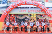 Khai trương HDBank Ninh Hoà- điểm giao dịch thứ 376 của HDBank