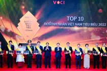 Tôn vinh Top 10 doanh nhân Việt Nam tiêu biểu năm 2022