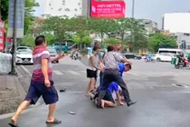 2 đối tượng hành hung phóng viên Đài PTTH Hà Nội bị khởi tố