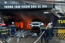 Cháy gara ô tô ở Hà Nội, thiêu rụi 8 xe sang: Luật sư nói gì?