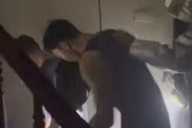 Giải cứu 5 người thoát khỏi đám cháy nhà ở Hà Nội