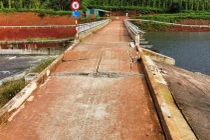 Đắk Nông: Sạt lở nghiêm trọng, nguy cơ vỡ đập thuỷ lợi