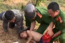 2 chiến sĩ Công an Đắk Lắk giành sự sống cho bé trai bị đuối nước