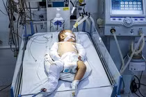 Lâm Đồng: Bắt kẻ bạo hành con gái 2 tháng tuổi của người tình