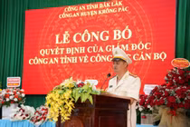 Công bố Quyết định bổ nhiệm Trưởng Công an huyện Krông Pắk