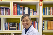 Nhà khoa học, chuyên gia nói về "Chúng Tôi"