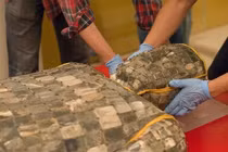 Vì sao người Trung Quốc xưa dùng “áo giáp ngọc bích” để mai táng?