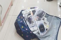 Đạo chích đột nhập FPT Shop, trộm 41 điện thoại gần 1 tỷ đồng