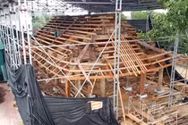 Khám phá ngôi đình cổ gần 300 năm bên bờ sông Lam được trùng tu gấp