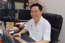 GS. Nguyễn Thế Hoàng: Giữ tinh thần “xả thân” của chiến sĩ áo trắng