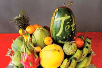 Chuyên gia chỉ cách bày mâm ngũ quả hút tài chiêu lộc ngày Tết