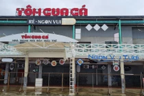 Đà Nẵng: Nhà hàng view biển bỏ hoang, khách sạn cho thuê