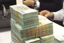 Vỡ nợ số tiền khủng, cán bộ xã đến Công an tỉnh đầu thú