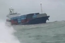  2 thuyền viên mất tích trên vùng biển Thừa Thiên Huế đã được cứu sống