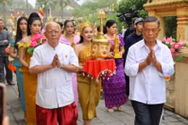  Khám phá Tết Chôl Chnăm Thmây của đồng bào Khmer ngay tại Hà Nội