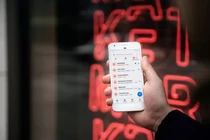 Thấy dấu + trên đầu số gọi đến, chớ dại bắt máy kẻo mất tiền oan