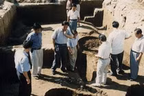 Mở mộ cổ, thất kinh thấy thi hài mỹ nhân vẹn nguyên như còn sống 