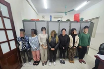 Vụ thiếu nữ bị đánh hội đồng: Điều tra hành vi cố ý gây thương tích