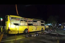 Thủ tướng yêu cầu điều tra nguyên nhân vụ lật xe khách, 3 người tử vong