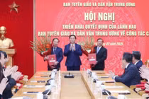 Ban Tuyên giáo và Dân vận T.Ư có 28 cán bộ xin nghỉ hưu sớm