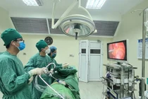 Nội soi không túi giúp bệnh nhân tránh mang hậu môn nhân tạo